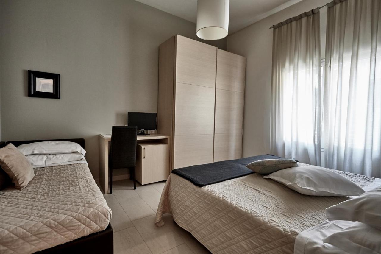 Rouge Hotel International Мілано-Маріттіма Екстер'єр фото