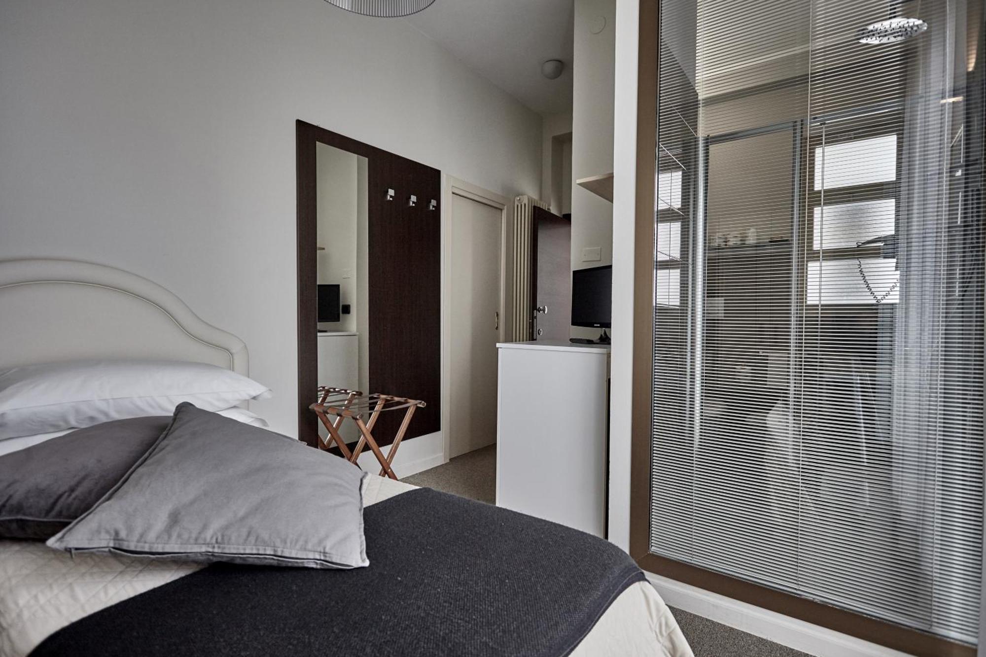 Rouge Hotel International Мілано-Маріттіма Екстер'єр фото